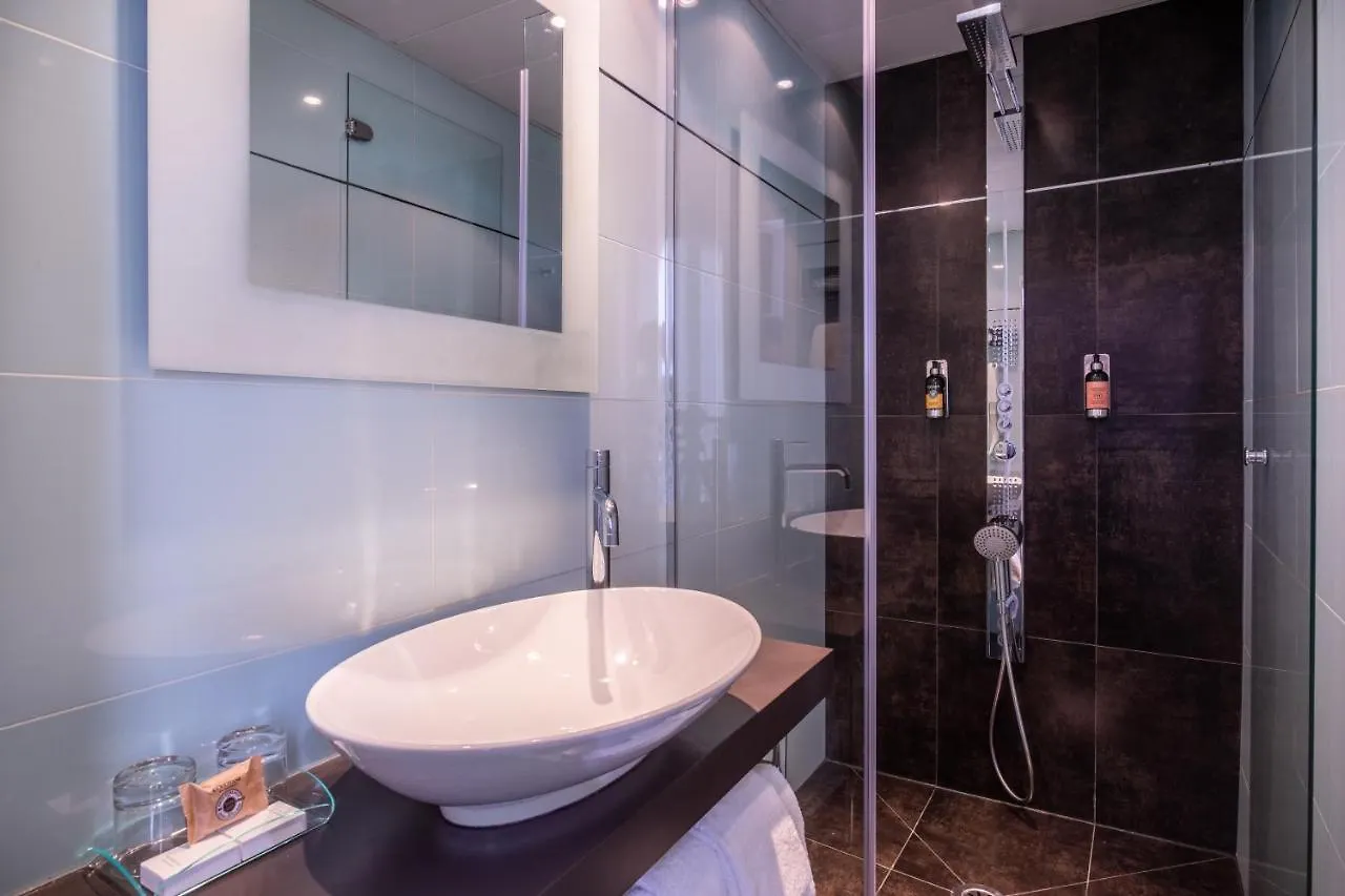 Courcelles Etoile 3* Paříž