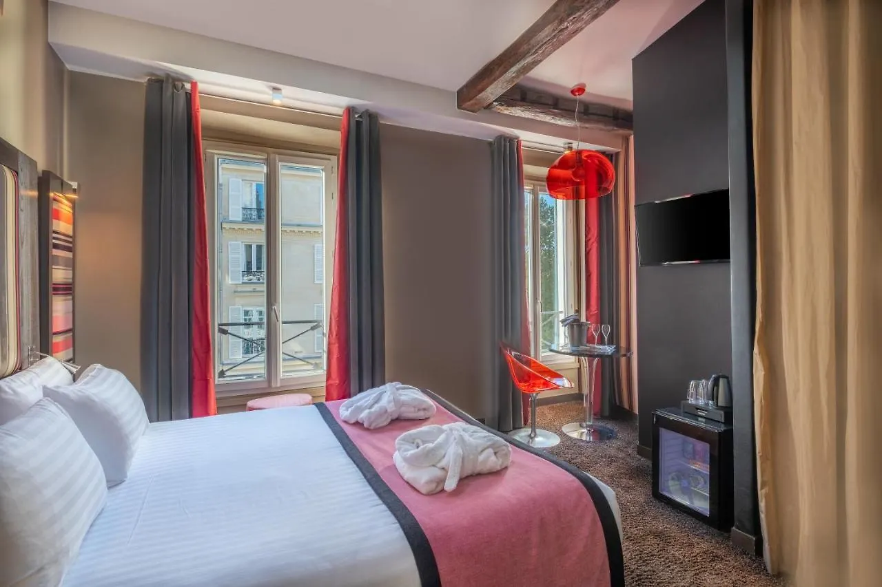 Отель Courcelles Etoile