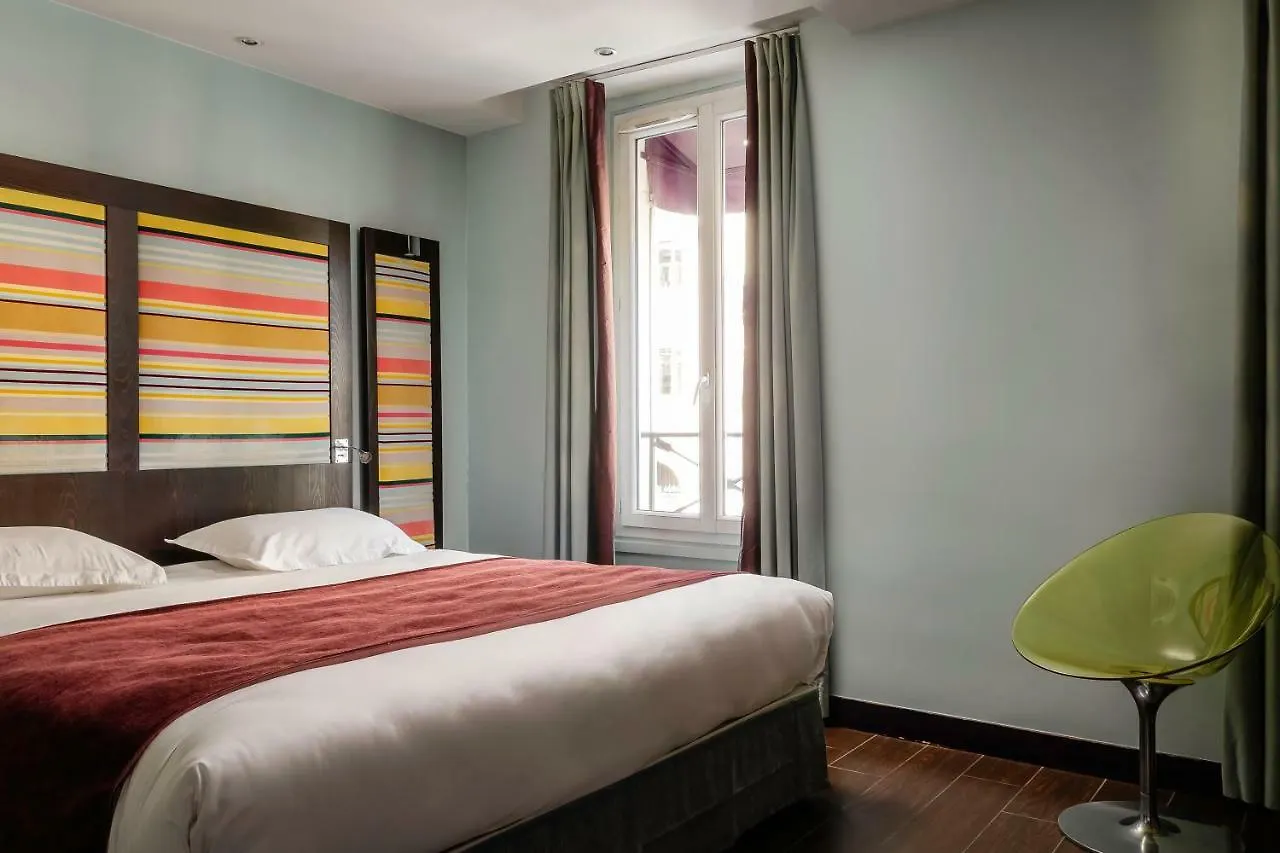 Hotel Courcelles Etoile Parijs
