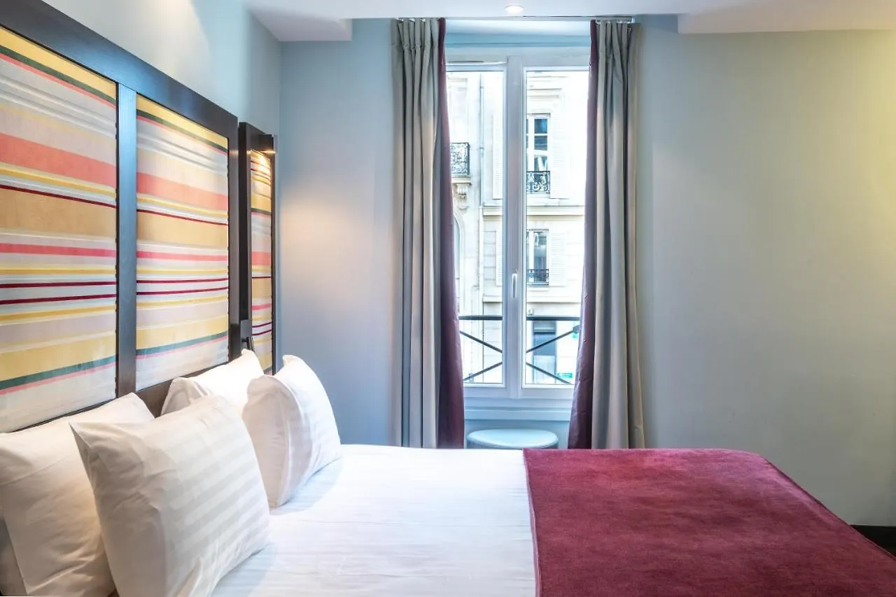 Hotel Courcelles Etoile 3*