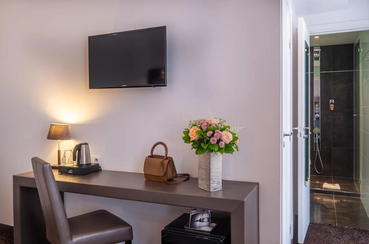 Courcelles Etoile Hotel Paris