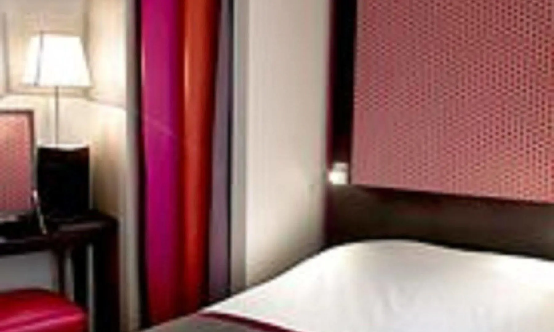 Hotel Courcelles Etoile